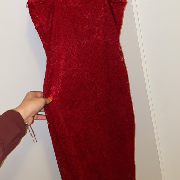 Dress - Picture 2 of 3